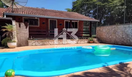 Chácara / sítio com 3 quartos à venda na Rua Vinícius de Moraes, 294, Parque Brasil 500, Paulínia, 244 m2 por R$ 850.000