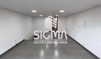 Sala comercial com 1 sala para alugar na Rua Silva Jardim, 44, Centro, Macaé por R$ 1.700