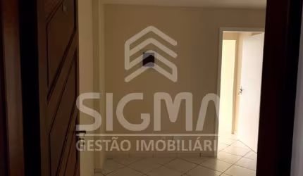 Sala comercial com 1 sala para alugar na Rua Doutor Luiz Bellegard, 68, Imbetiba, Macaé por R$ 1.300