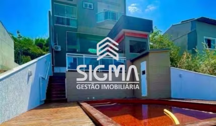 Casa com 3 quartos à venda na Rua Levi Rosa de Castro, 271, Jardim Guanabara, Macaé por R$ 970.000