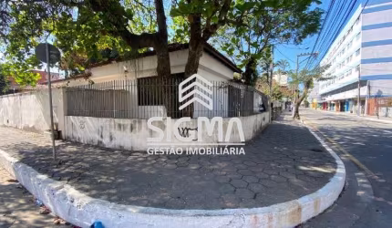 Casa com 3 quartos à venda na Rua Vereador Abreu Lima, 182, Centro, Macaé por R$ 1.000.000