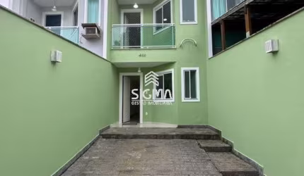 Casa com 3 quartos à venda na Rua Isabel Muniz Peçanha, 466, Lagoa, Macaé por R$ 580.000