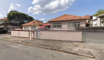 Casa 3 qts + apto c. 2 qts - Marechal Hermes
