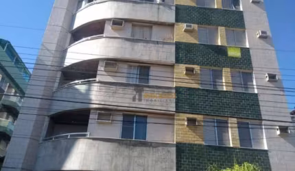 Apartamento com 3 dormitórios à venda, 125 m² por R$ 495.000,00 - Braga - Cabo Frio/RJ