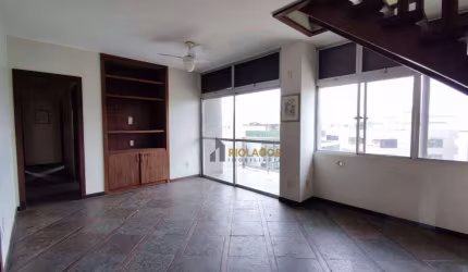 Cobertura com 4 dormitórios à venda, 250 m² por R$ 950.000,00 - Braga - Cabo Frio/RJ