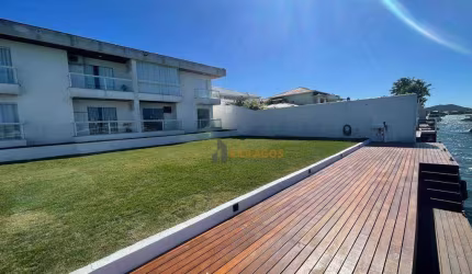 Apartamento com 3 dormitórios para alugar, 107 m² por R$ 3.902,11/mês - Gamboa - Cabo Frio/RJ