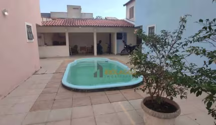 Casa com 2 dormitórios para alugar, 130 m² por R$ 2.645,00/mês - Praia do Siqueira - Cabo Frio/RJ