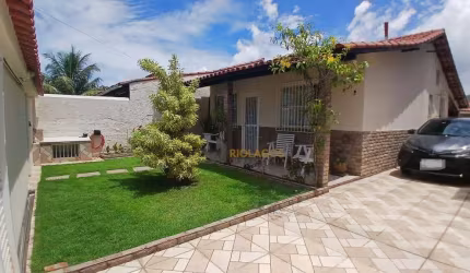 Casa com 2 dormitórios à venda, 117 m² por R$ 680.000,00 - Campo Redondo - São Pedro da Aldeia/RJ