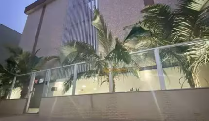 Apartamento com 2 dormitórios à venda, 72 m² por R$ 495.000,00 - Praia do Forte - Cabo Frio/RJ