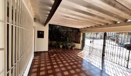 Sobrado com 3 dormitórios à venda, 200 m² por R$ 800.000,00 - Campestre - Santo André/SP