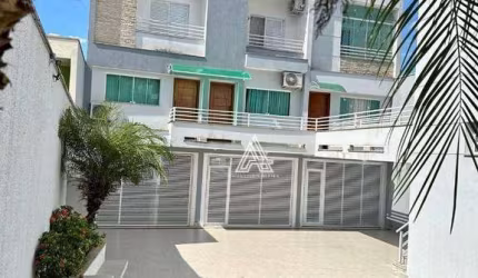 Lindo Sobrado em condomínio Fechado