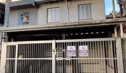 Sobrado com 3 dormitórios à venda, 154 m² por R$ 950.000,00 - Jardim - Santo André/SP