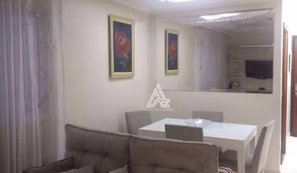 Apartamento semi-mobiliado no Campestre