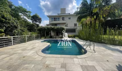Casa com 4 dormitórios à venda, 500 m² por R$ 3.490.000 - Alpes da Cantareira - Mairiporã/SP