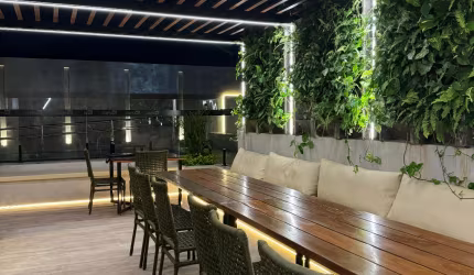 More em Lagoa Nova, em um apartamento novo, local tranquilo e perto de tudo!