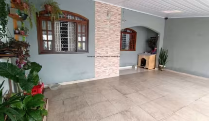Casa  à Venda em São José dos Pinhais-PR, Bairro Parque da Fonte - 3 Quartos, 2 Salas, 2 Banheiros, 90m² proximo a fabrica do boticario