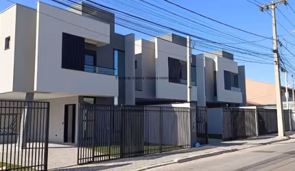 Sobrados na planta Bairro Afonso Pena - 3 quartos e 1 suíte com closet e sacada.