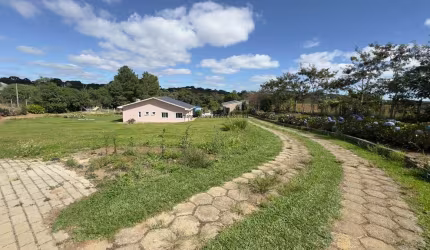 Chácara na Colônia Murici com duas casas - 17.800m² de área