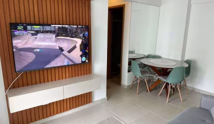 Apartamento com 2 dormitórios à venda, 71 m² por R$ 499.000 - Vila Assunção - Praia Grande/SP