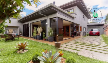 MARAVILHOSA CASA NO JARDIM DAS AMÉRICAS – AMPLA, SOFISTICADA E ACONCHEGANTE!