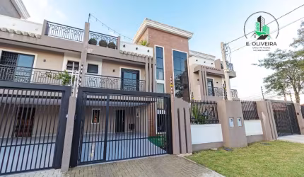 Sobrado triplex com terraço gourmet no coração do Portão, com 177,00m² úteis.