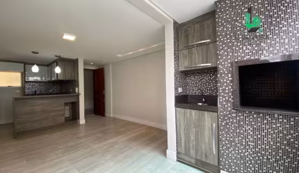 Apartamento 3 dormitórios, sacada com churrasqueira, semi-mobiliado em Condomínio Clube no Ecoville