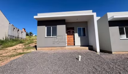 Casa com 2 quartos à venda na California, Nova Santa Rita  por R$ 256.000