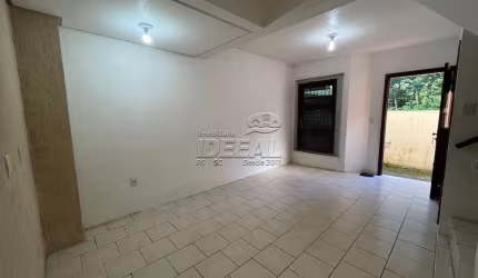 Casa com 2 quartos à venda no Centro, Nova Santa Rita  por R$ 234.900