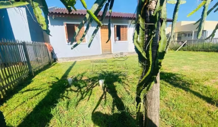 Casa com 2 quartos à venda no Caju, Nova Santa Rita  por R$ 250.000