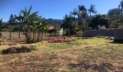 Terreno à venda na Centro do Oliveira, Oliveira, Tijucas por R$ 345.000