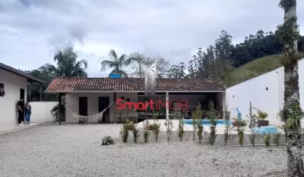 Casa com 3 quartos à venda na Sc 108, 555, Tijipió, São João Batista por R$ 750.000