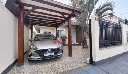 Casa com 2 quartos à venda na Guapeba, 12, Areias, Tijucas por R$ 600.000