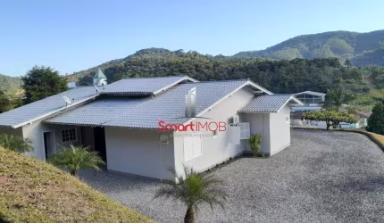 Casa com 3 quartos à venda na Sc 410, 890, Claraíba, Nova Trento por R$ 1.990.000