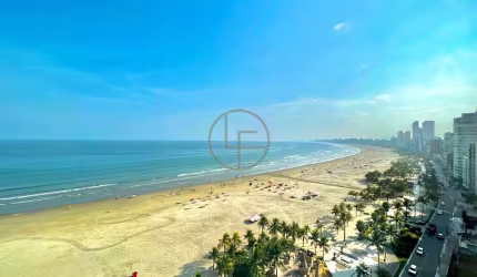 Apartamento com Sacada Gourmet Frente Mar e Lazer Completo