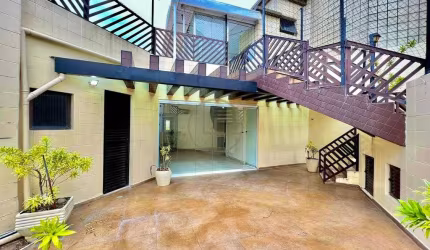 Cobertura Duplex com Amplo Espaço e Vista Mar