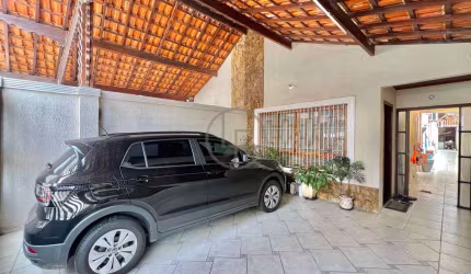 Casa Geminada a 250 metros da Praia
