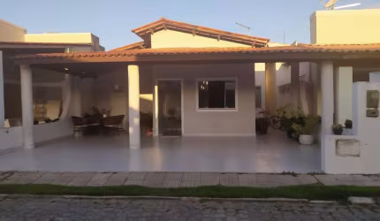 Casa residencial no condomínio Turmalina, próximo a Fraga Maia