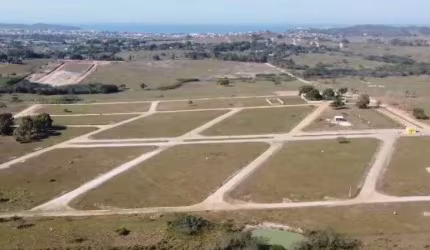 Terreno à venda no Nova Iguaba, Iguaba Grande  por R$ 65.000