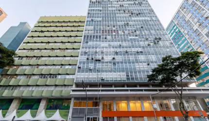 Ponto comercial à venda na Avenida Marechal Floriano Peixoto, 228, Centro, Curitiba, 47 m2 por R$ 195.000