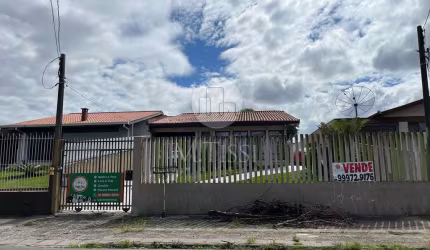 Casa à venda na Rua Presidente Wilson, 498, Uberaba, Curitiba por R$ 970.000