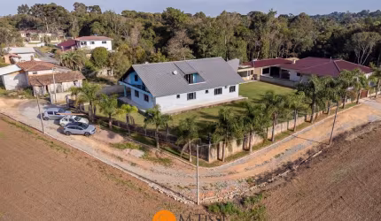 Casa com 3 quartos à venda na Demétrio Zanão, Passo Amarelo, Fazenda Rio Grande, 350 m2 por R$ 750.000