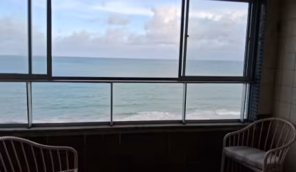 Localização Privilegiada à beira mar