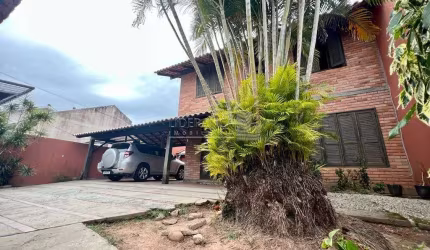 Casa com 4 quartos à venda na Rua Joe Collaço, --, Santa Mônica, Florianópolis por R$ 1.800.000