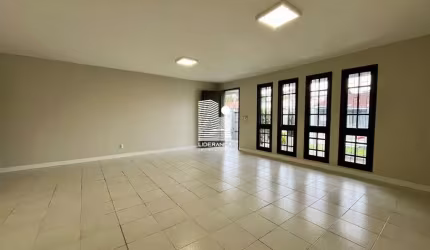 Casa com 4 quartos à venda na Rua Cônego Thomaz Fontes, --, Santa Mônica, Florianópolis por R$ 1.950.000