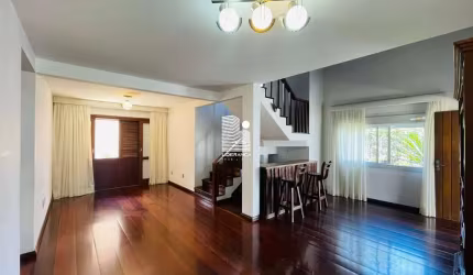 Casa com 3 quartos à venda na Rua Baraúna, --, Parque São Jorge, Florianópolis por R$ 1.750.000