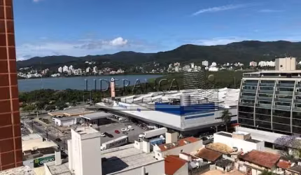 Cobertura com 3 quartos à venda na Rua Delminda Silveira, --, Agronômica, Florianópolis por R$ 1.997.542