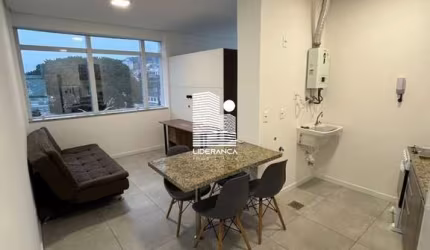 Apartamento com 1 quarto para alugar na Rua Maria Eduarda, --, Pantanal, Florianópolis por R$ 2.600