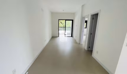 Apartamento com 2 quartos para alugar na Rua Padre Schrader, --, Agronômica, Florianópolis por R$ 5.460