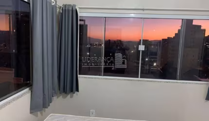 Prédio à venda na Rua Clemente Rovere, --, Centro, Florianópolis por R$ 950.000