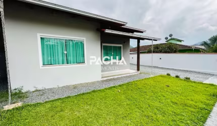 Casa à venda no bairro Jaraguá 84 - Jaraguá do Sul/SC